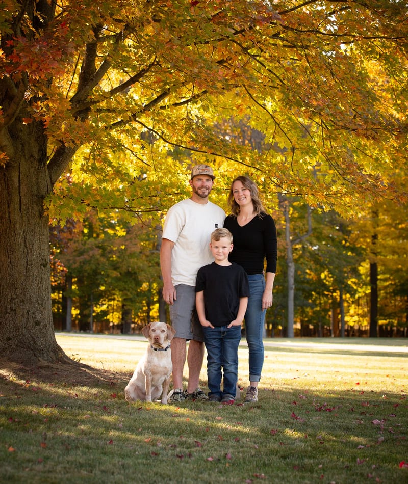 Relaxed, natural family portrait session by Studio Reverie in Richfield, WI